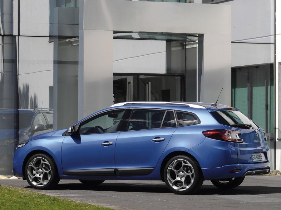  Renault Megane GT Break 2010 года  (фото 3 из 13)